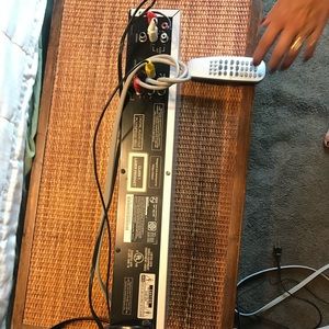 dvd player and remote